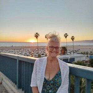 Meet your Posher, Joann